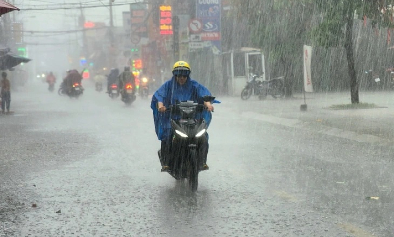 Thời tiết hôm nay 13/9: Cả nước mưa dông, miền Nam có nơi mưa rất to