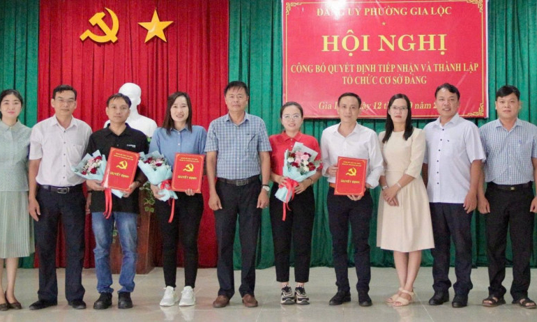 Phường Gia Lộc: Thành lập tổ chức Đảng tại các doanh nghiệp tư nhân trên địa bàn