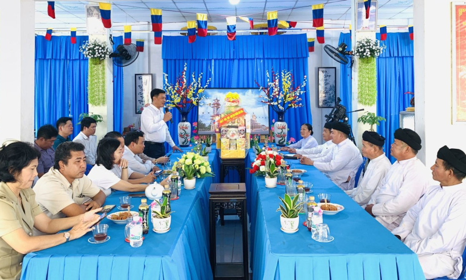 Phường Bình Minh: Thăm hỏi, chúc mừng các cơ sở tôn giáo, tín ngưỡng