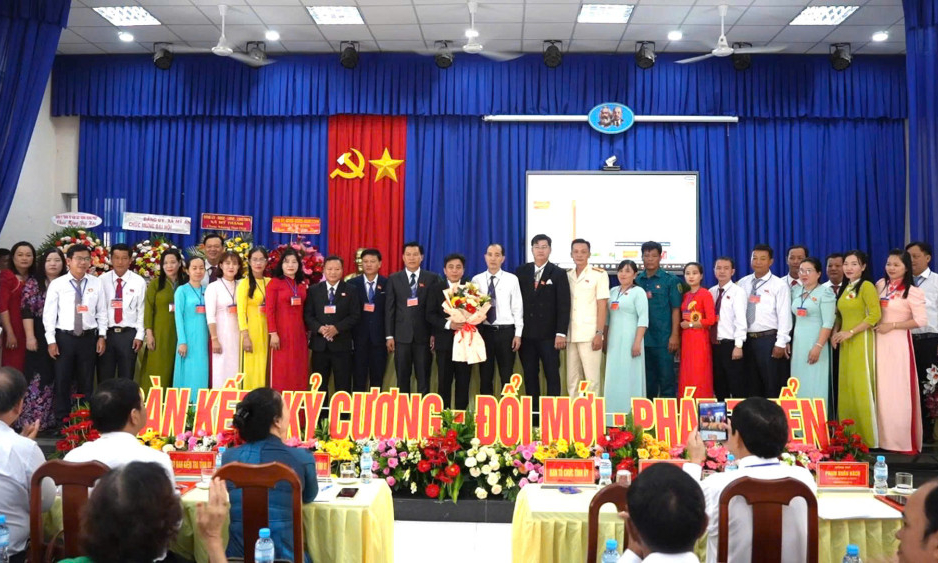 Đồng chí Lê Hoàng Hùng được chỉ định giữ chức vụ Bí thư Đảng uỷ xã Tân Long nhiệm kỳ 2025-2030