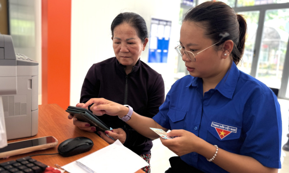 Hành chính công 'chuyển mình' vì người dân