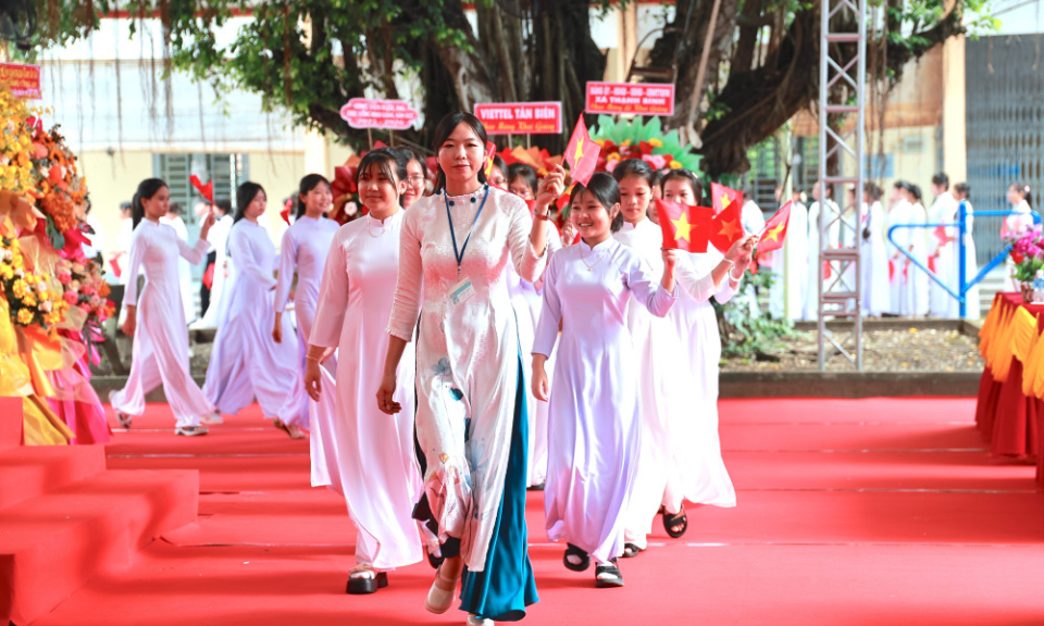 Trường THPT Trần Phú khai giảng năm học mới