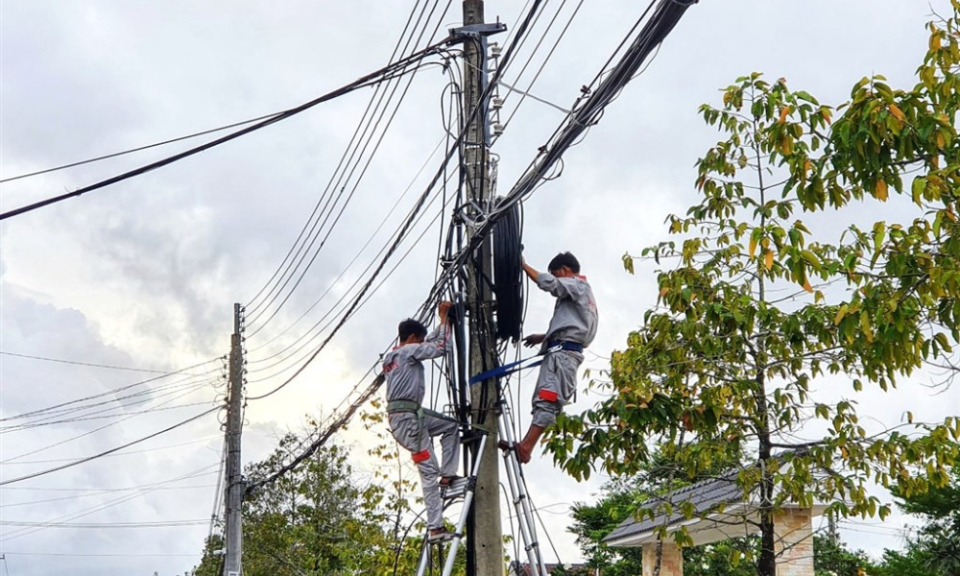 Chỉnh trang cáp viễn thông, bảo đảm an toàn, mỹ quan đô thị