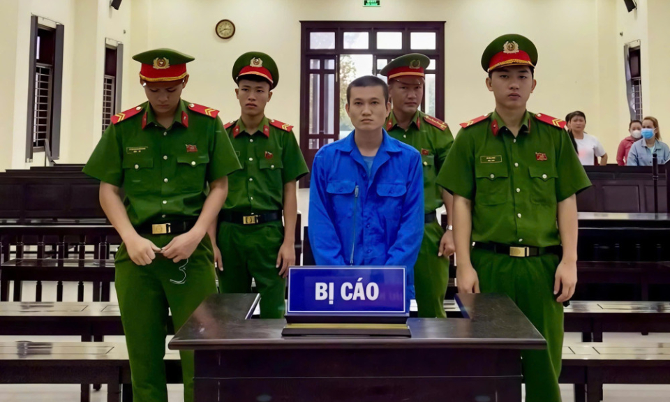 Lãnh án 8 năm tù vì chém người yêu cũ của vợ sắp cưới