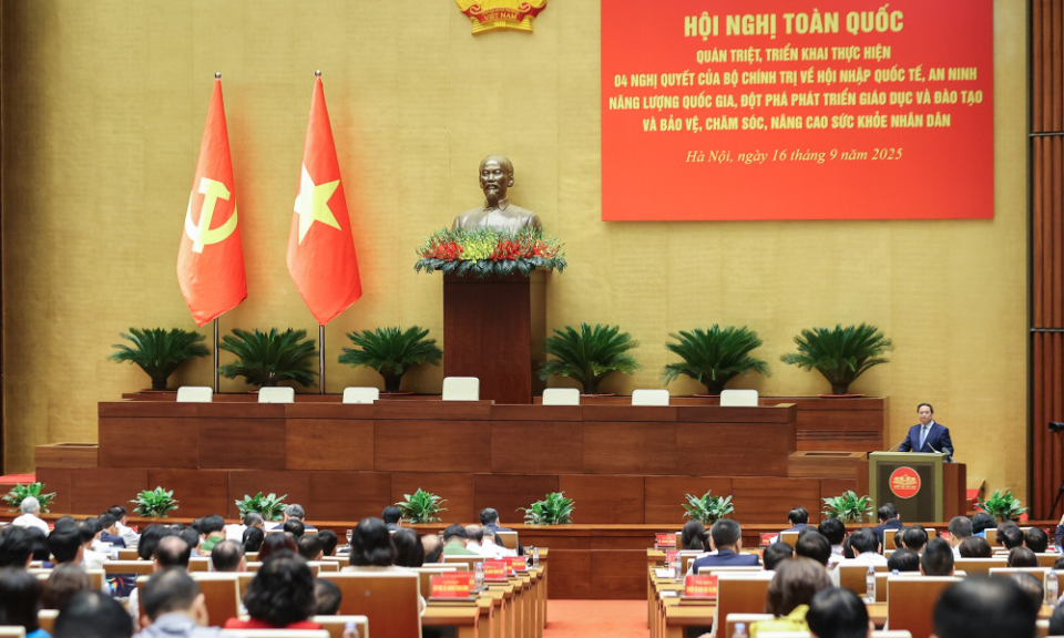 Thủ tướng Phạm Minh Chính: Đầu tư cho con người chính là đầu tư cho sự phát triển bền vững và lâu dài