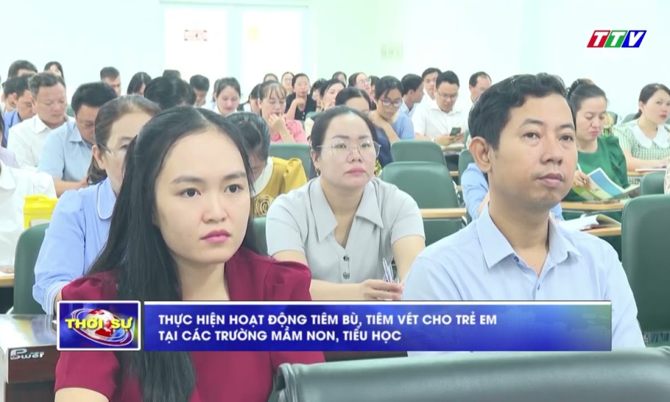 Thực hiện hoạt động tiêm bù, tiêm vét cho trẻ em tại các trường mầm non, tiểu học