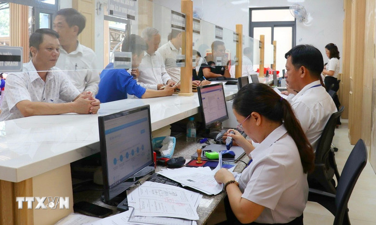 Thực hiện pháp luật về phân cấp, phân quyền khi vận hành chính quyền địa phương 2 cấp