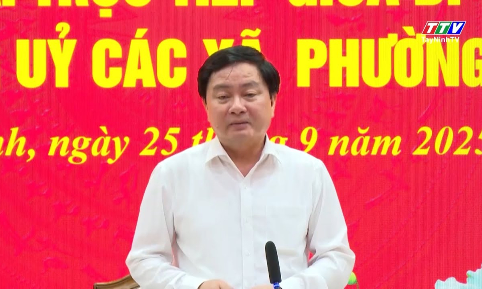Bí thư Tỉnh ủy đối thoại cùng Bí thư Đảng ủy 31 xã, phường 