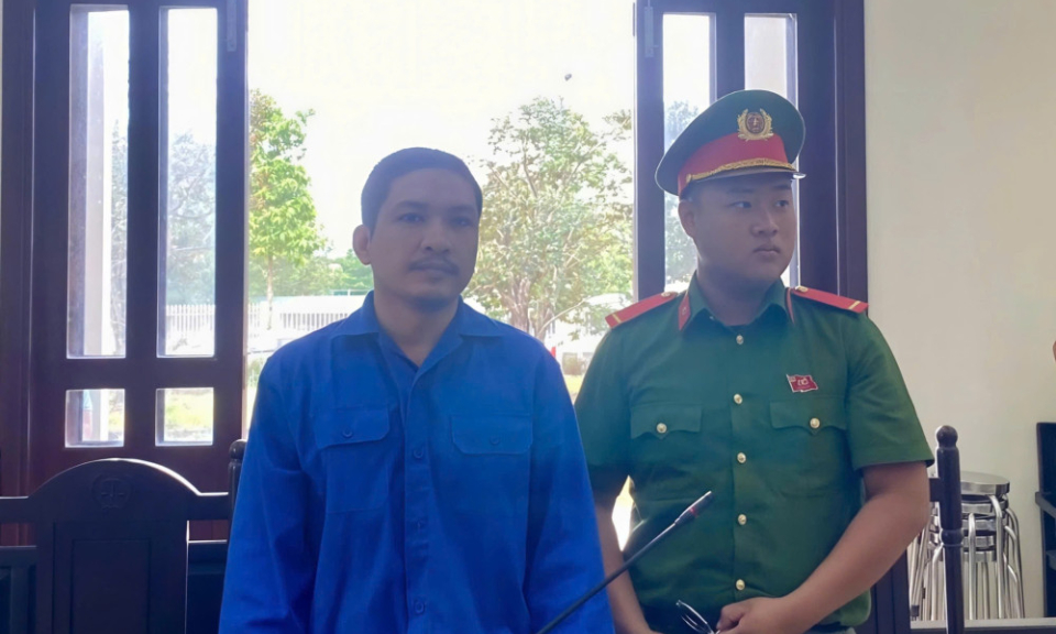 Trộm xe máy lĩnh án