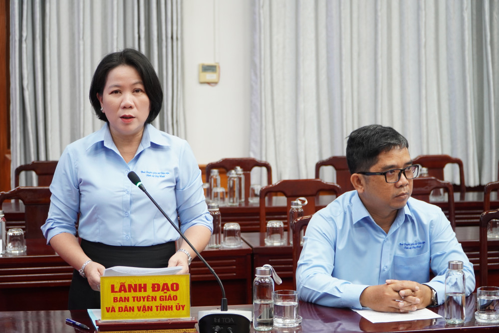 Lãnh đạo Ban Tuyên giáo và Dân vận Tỉnh ủy thông tin tại buổi họp báo