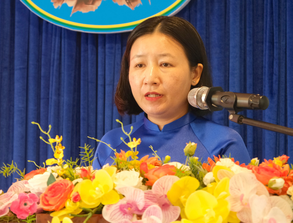 Giám đốc Sở Khoa học và Công nghệ Huỳnh Thị Hồng Nhung phát biểu tại buổi lễ