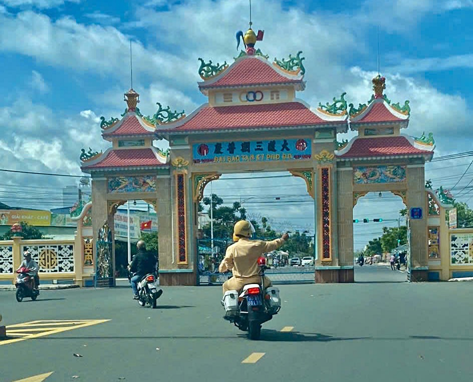 Cảnh sát giao thông tăng cường công tác tuần tra, kiểm soát