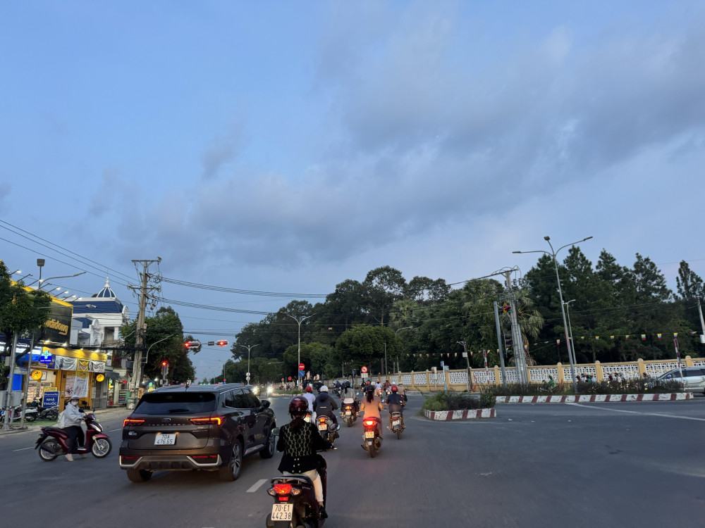 Dự kiến ngày diễn ra Hội yến, lượng xe lưu thông tại các tuyến đường xung quanh Tòa thánh Tây Ninh sẽ tăng đáng kể