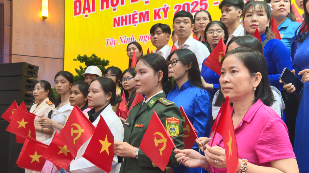 Các Hội quần chúng, MTTQ phục vụ Đại hội