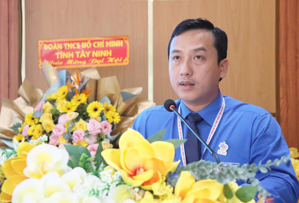 Phó Chủ tịch UBMTTQ Việt Nam tỉnh, Bí thư Tỉnh Đoàn Trần Hải Phú phát biểu chỉ đạo Đại hội