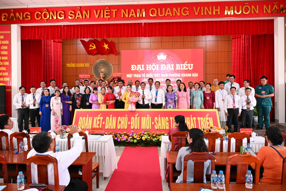 UBMTTQ Việt Nam phường Khánh Hậu khoá I, nhiệm kỳ 2025-2030 ra mắt tại Đại hội 
