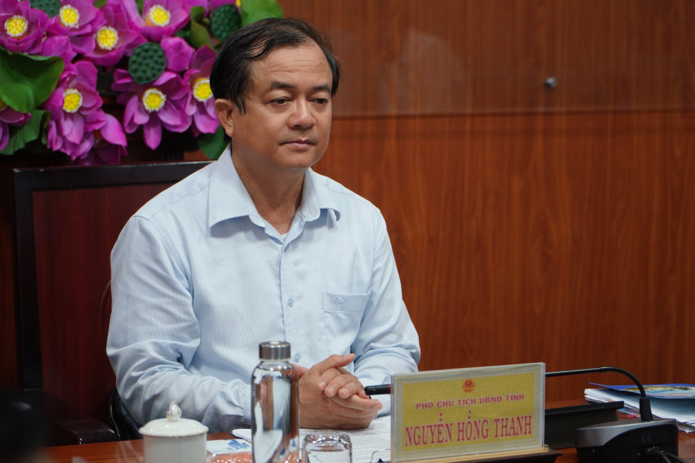Ủy viên Ban Thường vụ Tỉnh ủy, Phó Chủ tịch UBND tỉnh Nguyễn Hồng Thanh chủ trì tại điểm cầu Tây Ninh