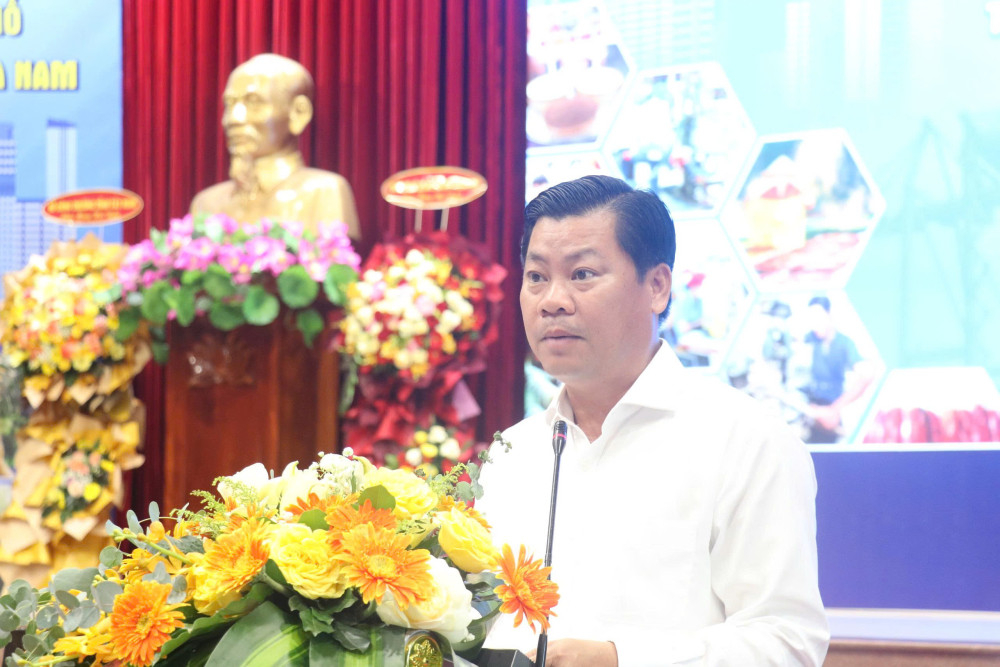 Giám đốc Sở Công Thương tỉnh Tây Ninh Huỳnh Văn Quang Hùng phát biểu tại hội nghị