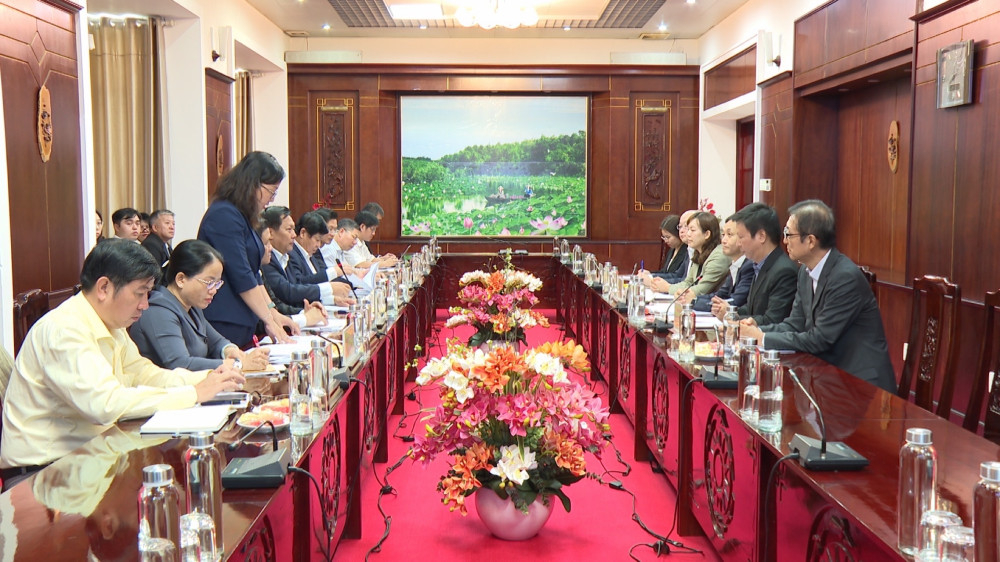 Toàn cảnh buổi làm việc