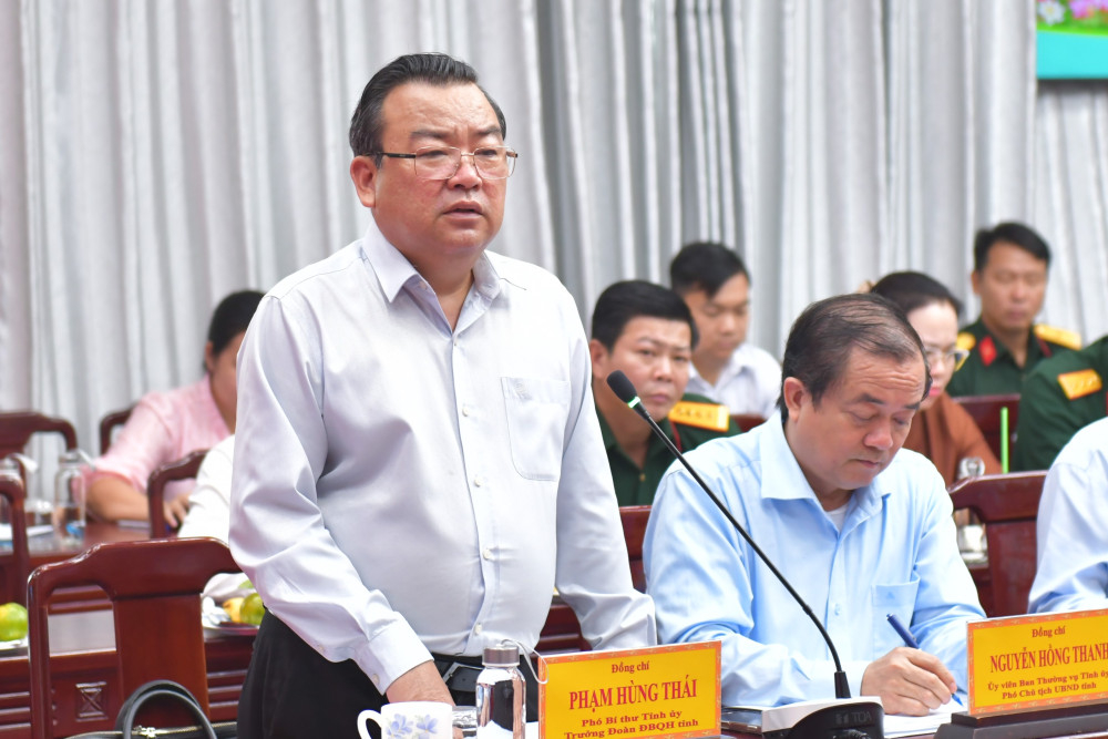 Phó Bí thư Tỉnh ủy, Trưởng đoàn đại biểu Quốc hội tỉnh Phạm Hùng Thái kiến nghị Ban Thường vụ Đảng ủy Quân khu 7 và Ban Thường vụ Tỉnh ủy sớm xây dựng, ký kết quy chế phối hợp giữa 2 đơn vị