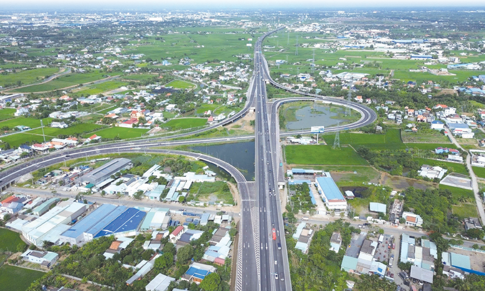 Building a synchronous transport system to create momentum for economic development