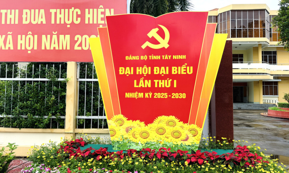 Đại hội đại biểu Đảng bộ tỉnh Tây Ninh sẵn sàng cho ngày làm việc đầu tiên