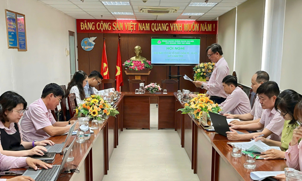 Giao ban hoạt động ủy thác giữa Ngân hàng Chính sách xã hội với các tổ chức chính trị - xã hội