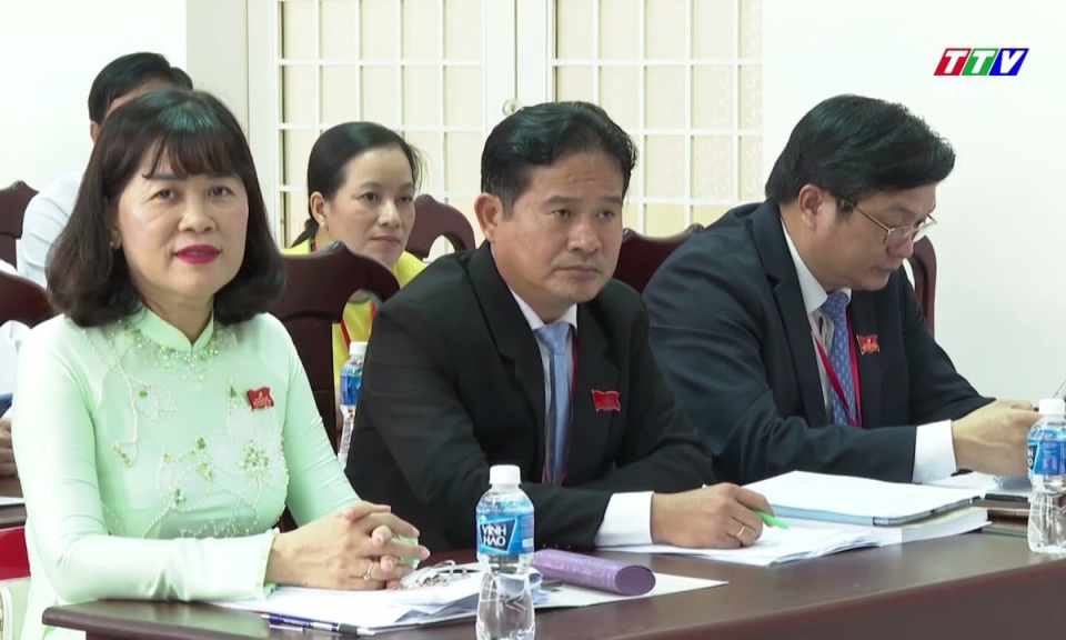 Tổ thảo luận số 6 đóng góp nhiều ý kiến vào Văn kiện Đại hội