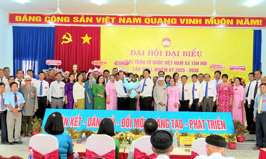 Ông Nguyễn Xuân Chiến giữ chức Chủ tịch UBMTTQ Việt Nam xã Tân Hội, nhiệm kỳ 2025-2030