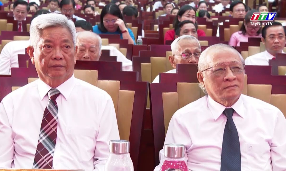 Tây Ninh: Họp mặt 95 năm Ngày truyền thống ngành Tổ chức xây dựng Đảng