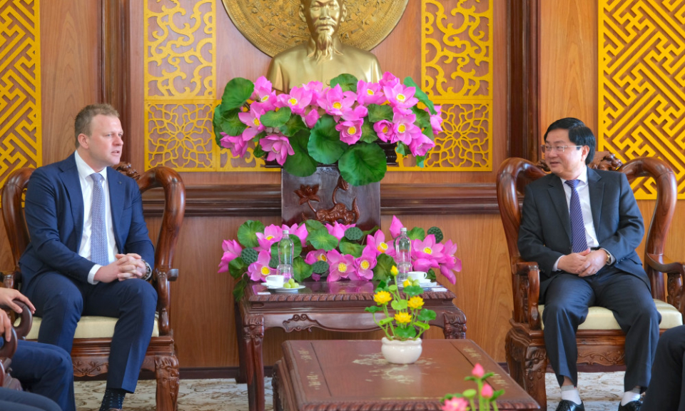 Bí thư Tỉnh ủy Tây Ninh Nguyễn Văn Quyết tiếp Tập đoàn Hùng Nhơn và De Heus đến chào xã giao
