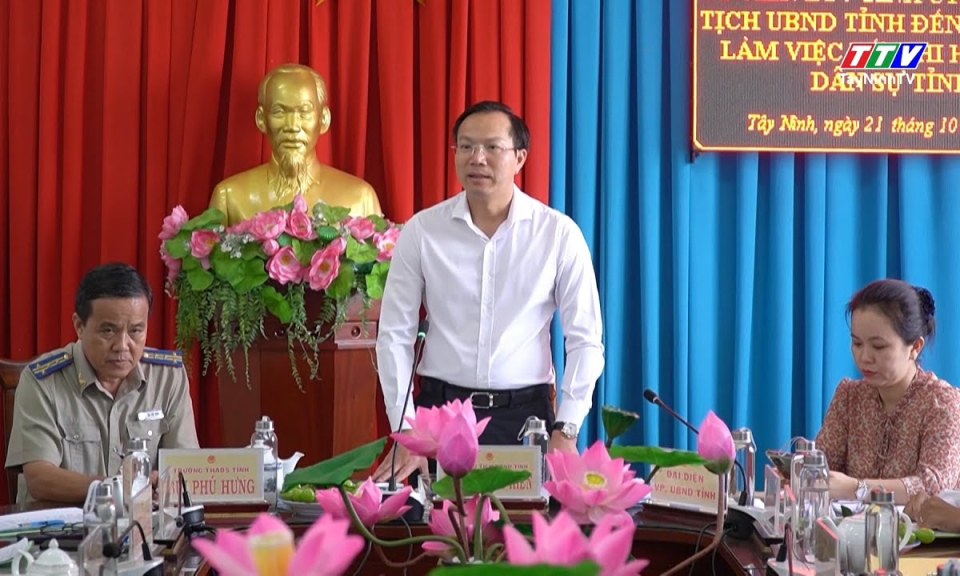 Lãnh đạo UBND tỉnh làm việc với Thi hành án dân sự tỉnh