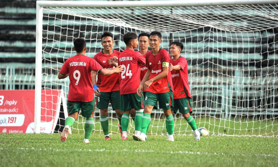 Giành chiến thắng kịch tính, Dũng Phong FC bảo vệ thành công ngôi vương Giải bóng đá Cúp Báo Tây Ninh 2025
