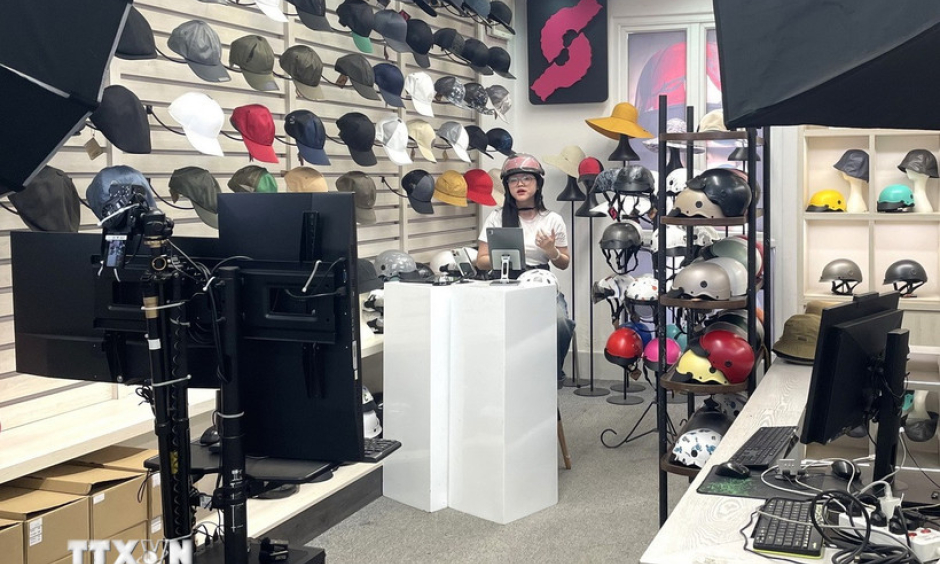 Họp Quốc hội: Cần làm lành mạnh môi trường kinh doanh thương mại điện tử