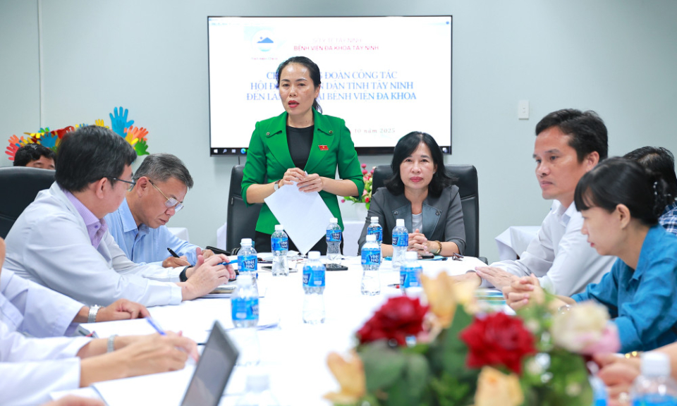 Tháo gỡ vướng mắc, khắc phục tình hình thiếu thuốc bảo hiểm y tế tại các bệnh viện