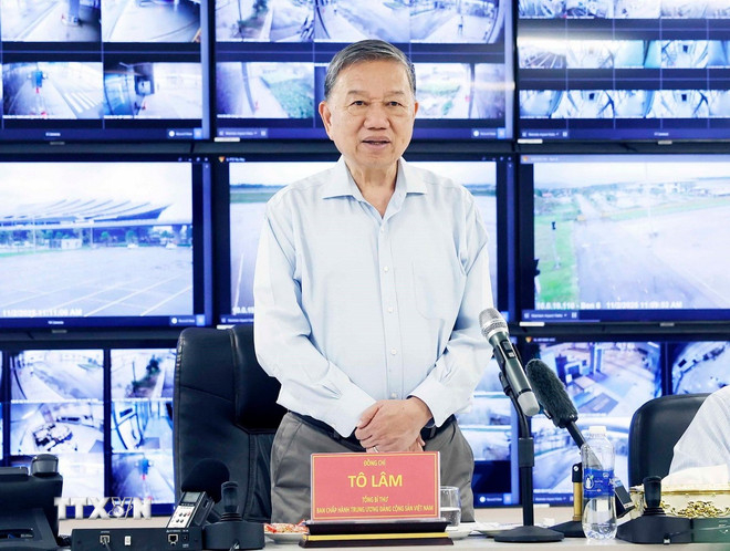 Tổng Bí thư Tô Lâm phát biểu tại cuộc làm việc với lãnh đạo Thành phố Huế (Ảnh: Thống Nhất/TTXVN)