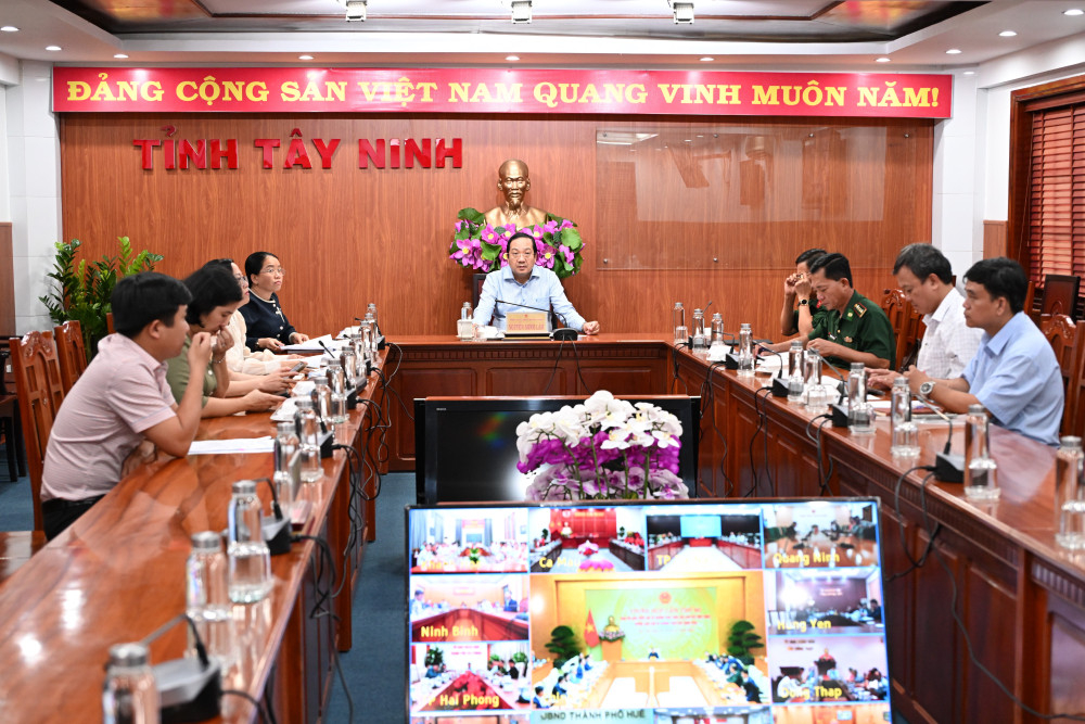 Đại biểu dự tại điểm cầu tỉnh Tây Ninh 