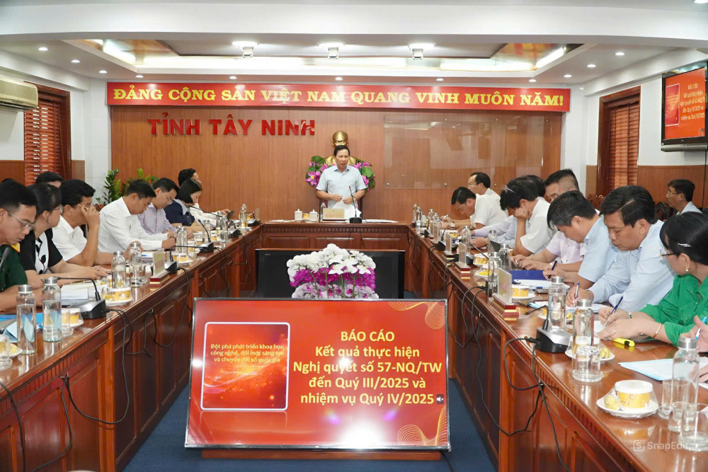 Đại biểu tham dự hội nghị