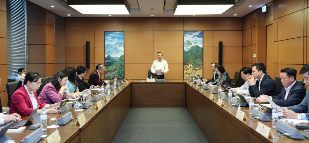 Quang cảnh buổi thảo luận