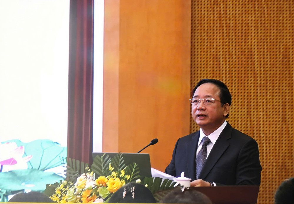 Bí thư Trung ương Đảng, Trưởng ban Tuyên giáo và Dân vận Trung ương Trịnh Văn Quyết phát biểu chỉ đạo hội nghị 