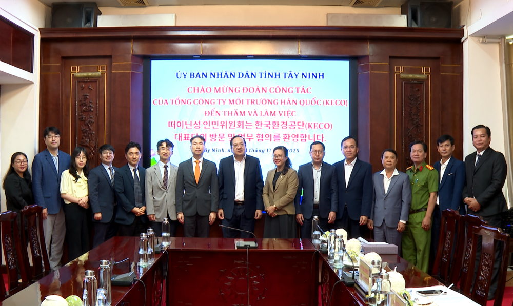 Lãnh đạo UBND tỉnh Tây Ninh tiếp và làm việc với Đoàn công tác Tổng công ty Môi trường Hàn Quốc 