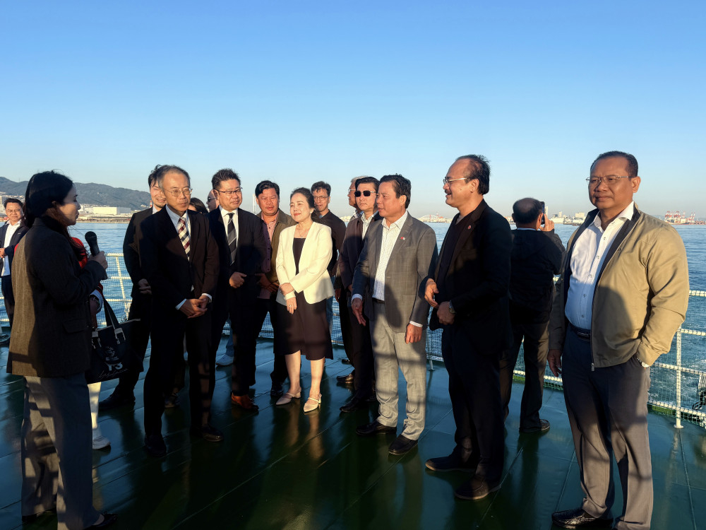 Đoàn công tác tỉnh Tây Ninh khảo sát, tìm hiểu hoạt động tại Cảng Kobe, tỉnh Hyogo, Nhật Bản