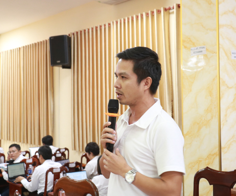 Đại diện doanh nghiệp nêu những ý kiến trong thử nghiệm giá bán lẻ điện hai thành phần