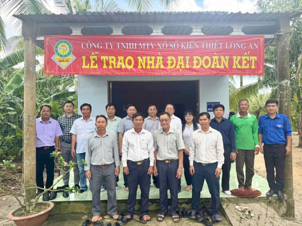 Công tác chăm lo nhà ở cho người dân được MTTQ và các tổ chức chính trị - xã hội xã Khánh Hưng quan tâm