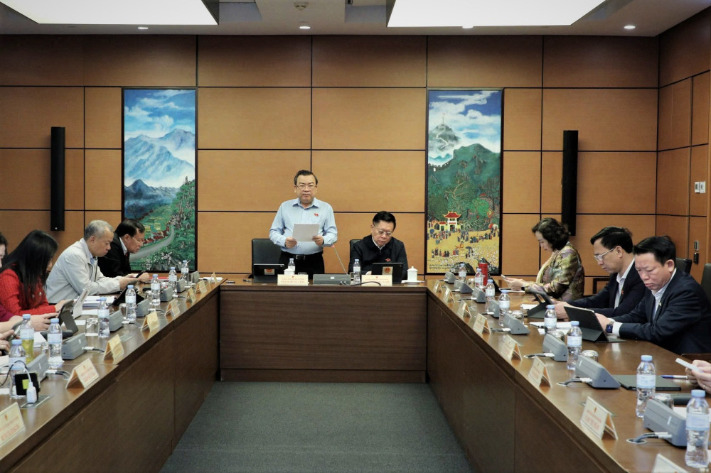 Phó Bí thư Tỉnh ủy, Trưởng đoàn đại biểu Quốc hội tỉnh Tây Ninh Phạm Hùng Thái chủ trì Tổ thảo luận số 3