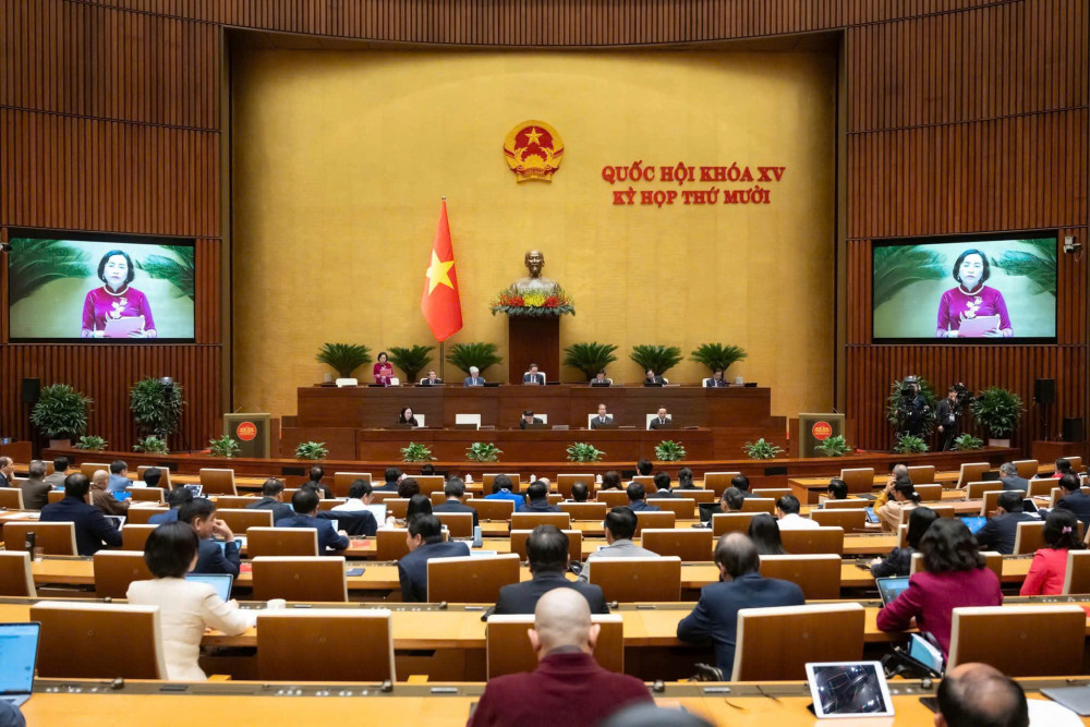 Quốc hội thảo luận tại hội trường đối với dự án Luật Giáo dục nghề nghiệp (sửa đổi)