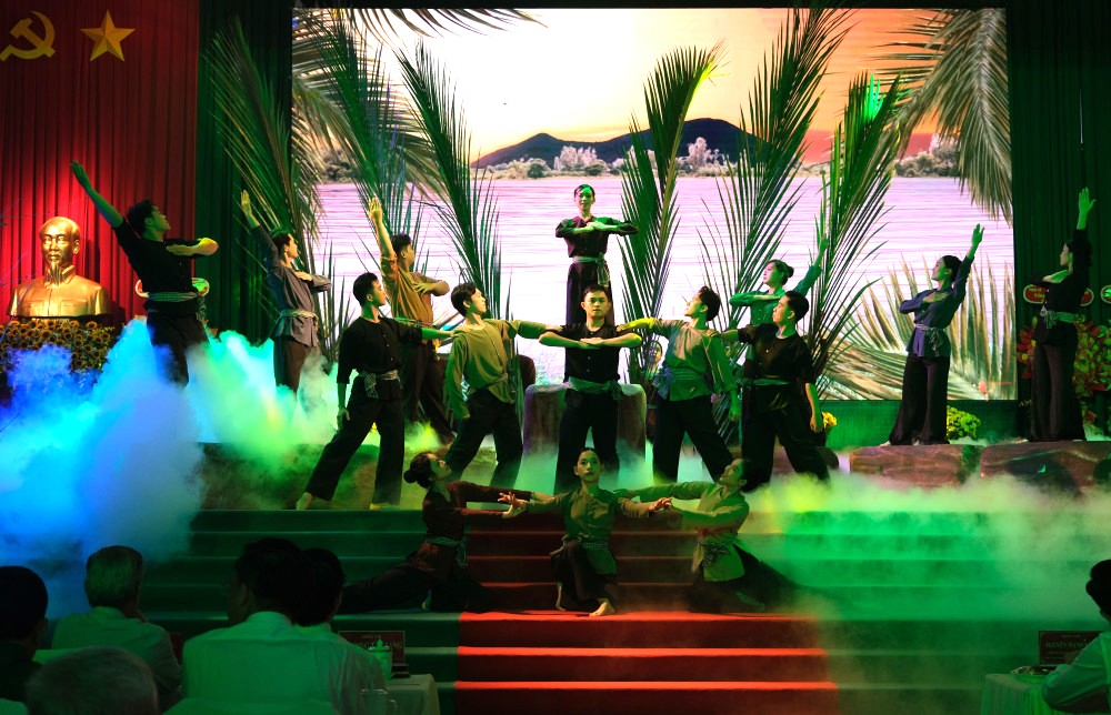 Tiết mục văn nghệ chào mừng