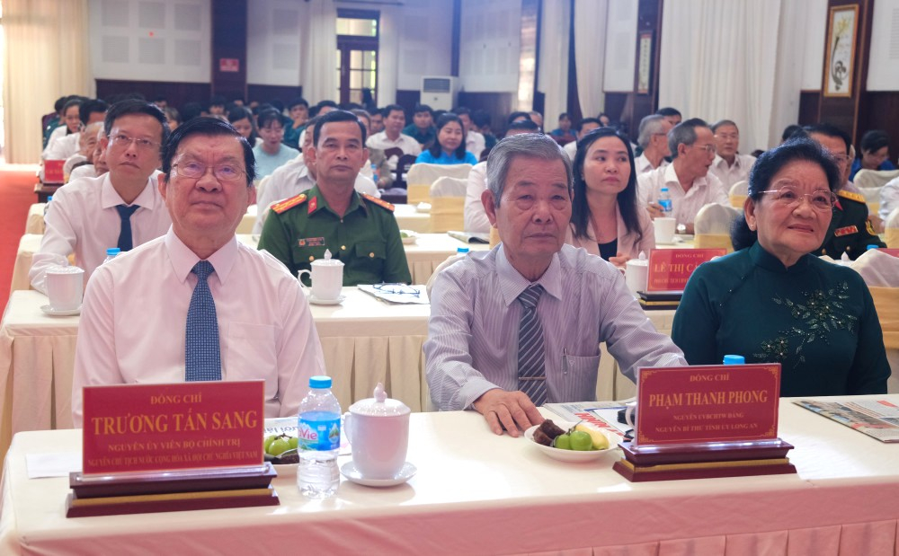 Đại biểu dự lễ kỷ niệm