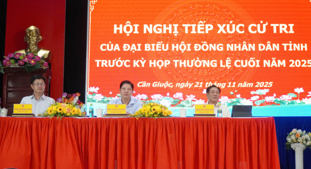 Tổ đại biểu HĐND tỉnh Tây Ninh, đơn vị số 18 tiếp xúc với cử tri 3 xã: Phước Lý, Mỹ Lộc và Cần Giuộc