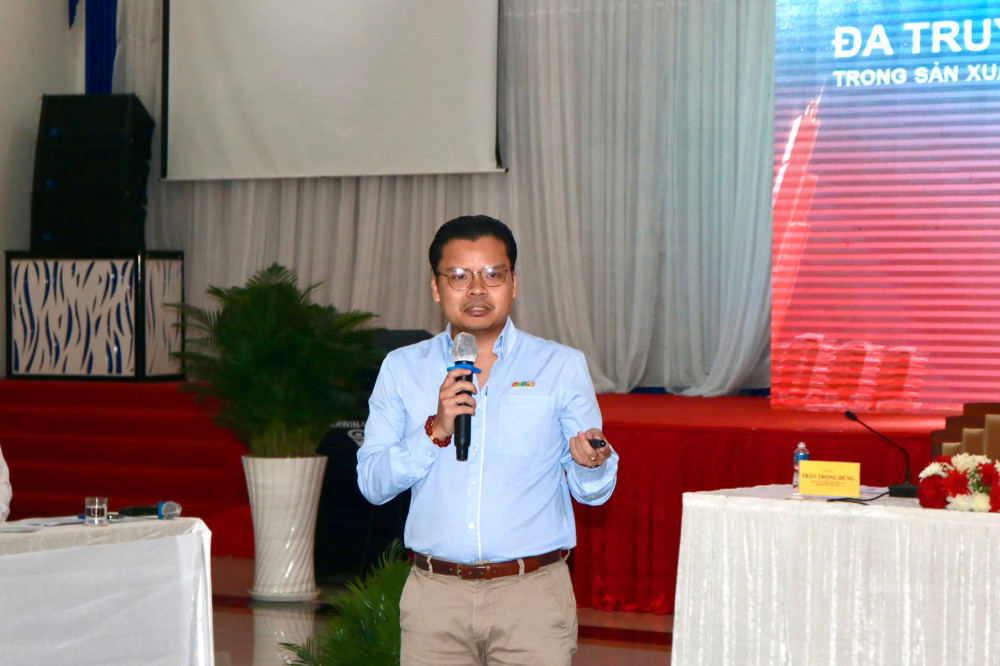 Trưởng phòng Đa truyền thông – Trung tâm Tin tức HTV Trần Thịnh chia sẻ về truyền thông đa nền tảng